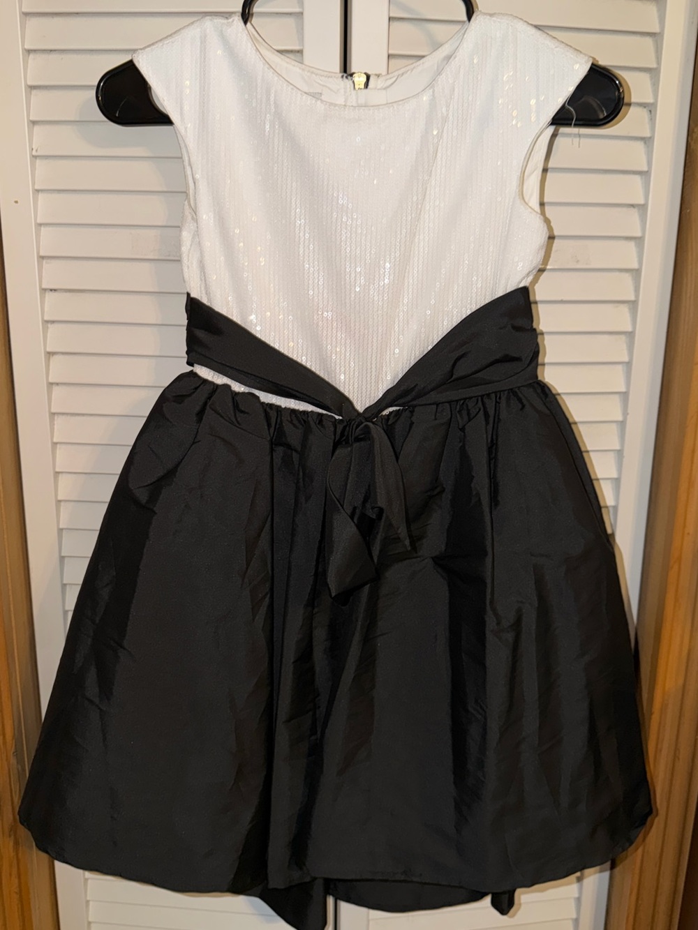 Pippa & Julie White Sequin Bodice with Black Full Skirt Dress